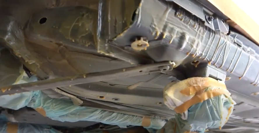 Mercedes-Benz CLK Cabrio Mike Sanders Hohlraumversiegelung