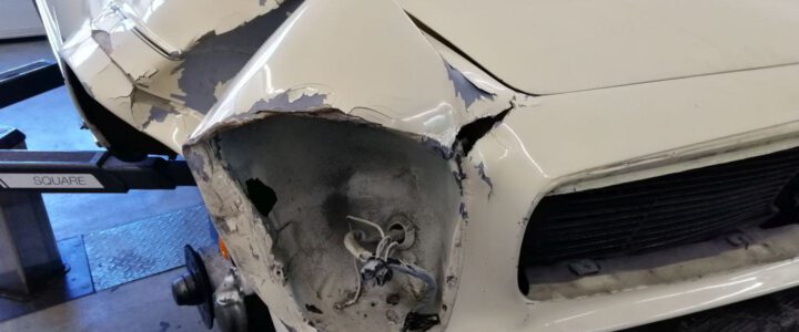 Mercedes-Benz 280SL W113 Pagode Unfallinstandsetzung