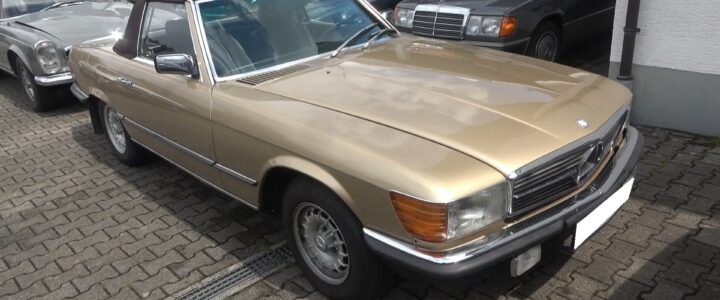 Mercedes-Benz 280SL R107